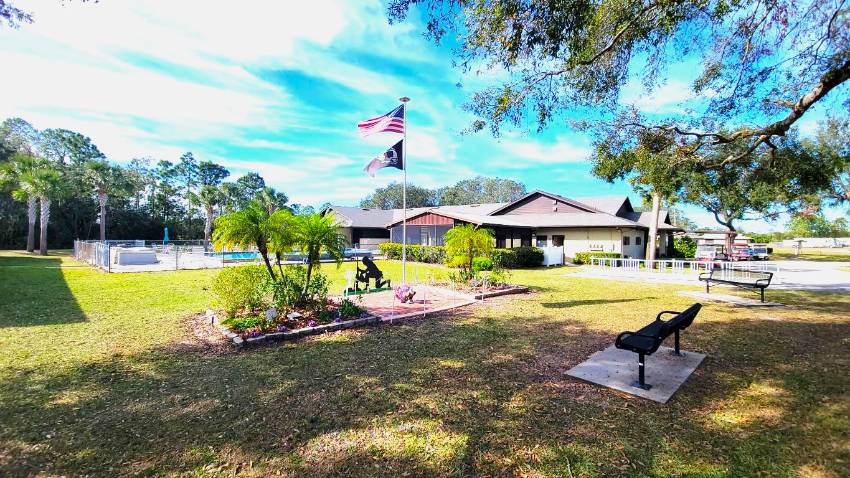 519 Tahiti Drive a Lake Wales, FL Mobile or Manufactured Home for Sale
